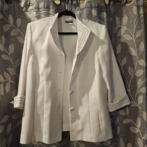 Leslie Fay White Blazer